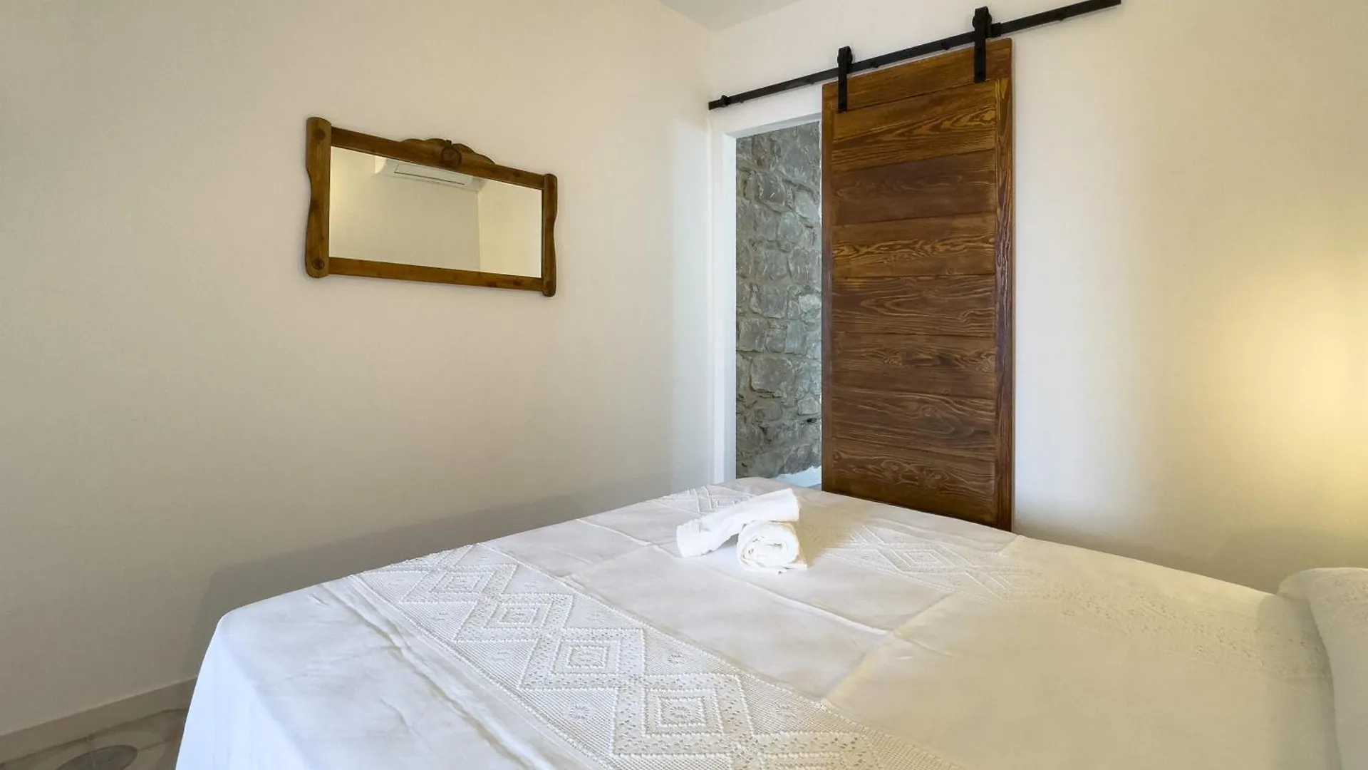Apartament La Casa Di Nonna Pietra Baunei